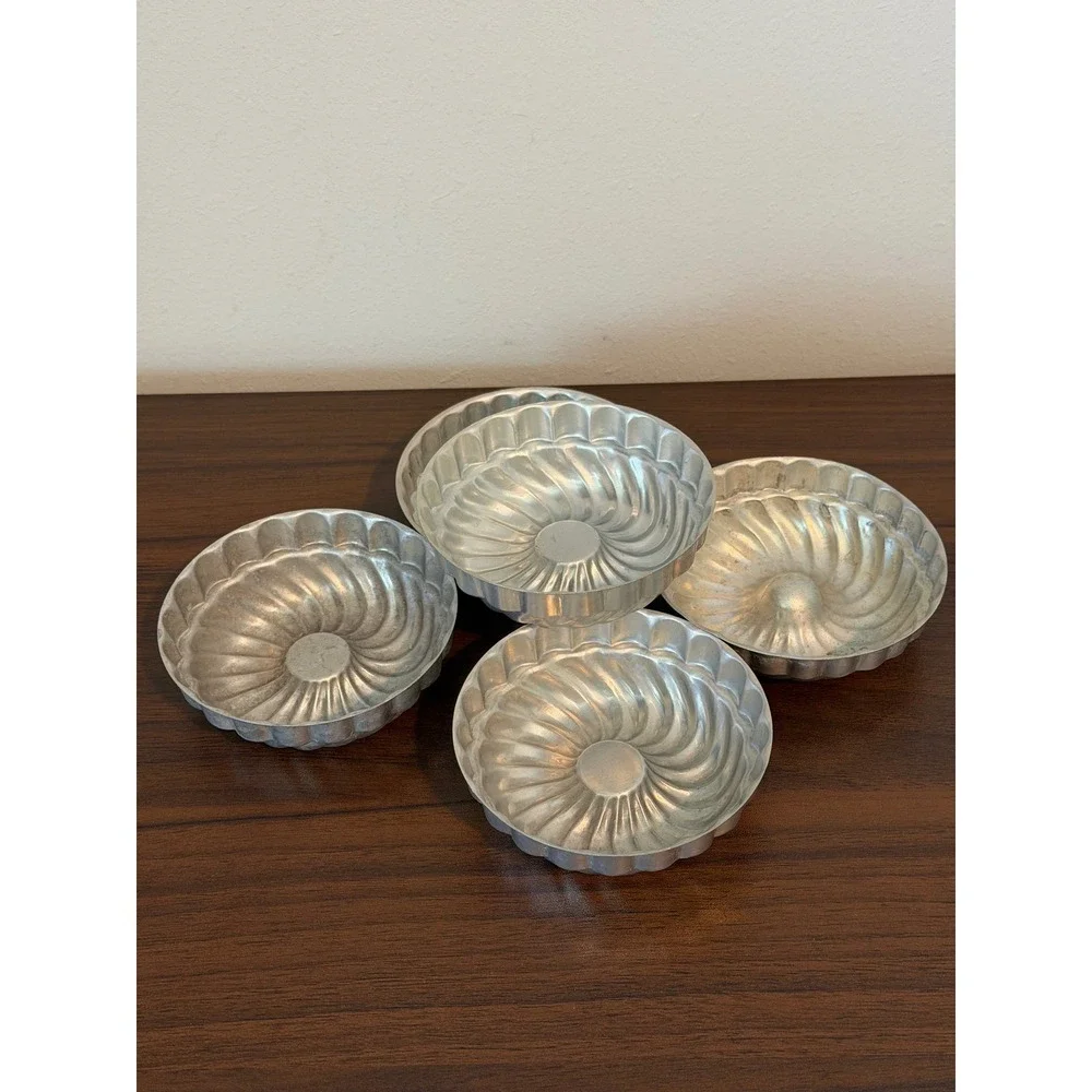 Vintage Aluminum Individual Tart Gelatin Molds Fluted Swirl Set of 5 Silver